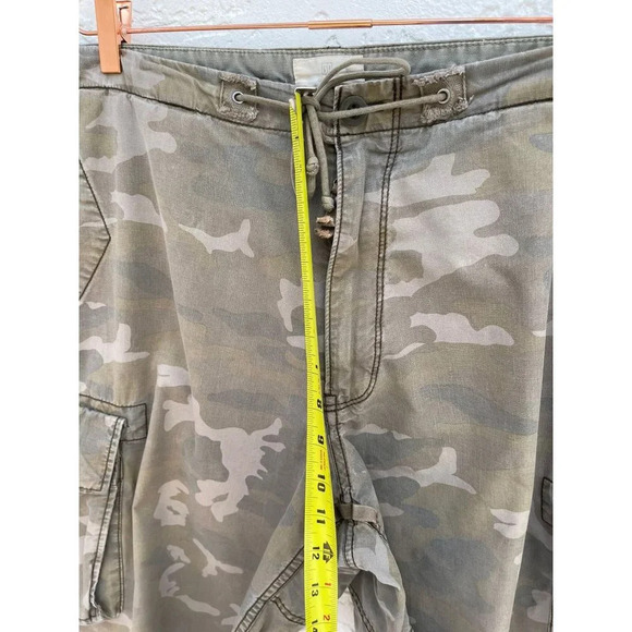 Gap Mens Drawstring Loose Fit Outdoor Cargo Shorts Khakis Brown Camo Sz L - Picture 10 of 16